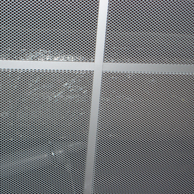 Ťahokov - kosoštvorcové otvory - perfora.sk