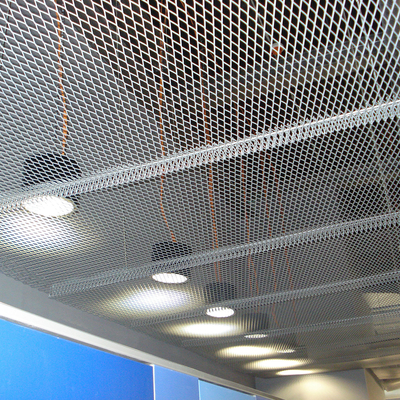 Ťahokov - kosoštvorcové otvory - perfora.sk