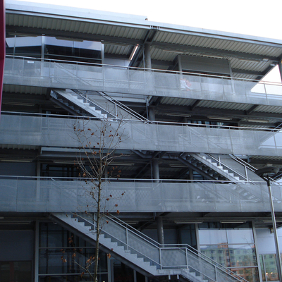 [Translate to Hungary:] Ťahokov - kruhové otvory - perfora.sk