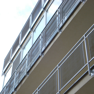 Ťahokov - kosoštvorcové otvory - perfora.sk